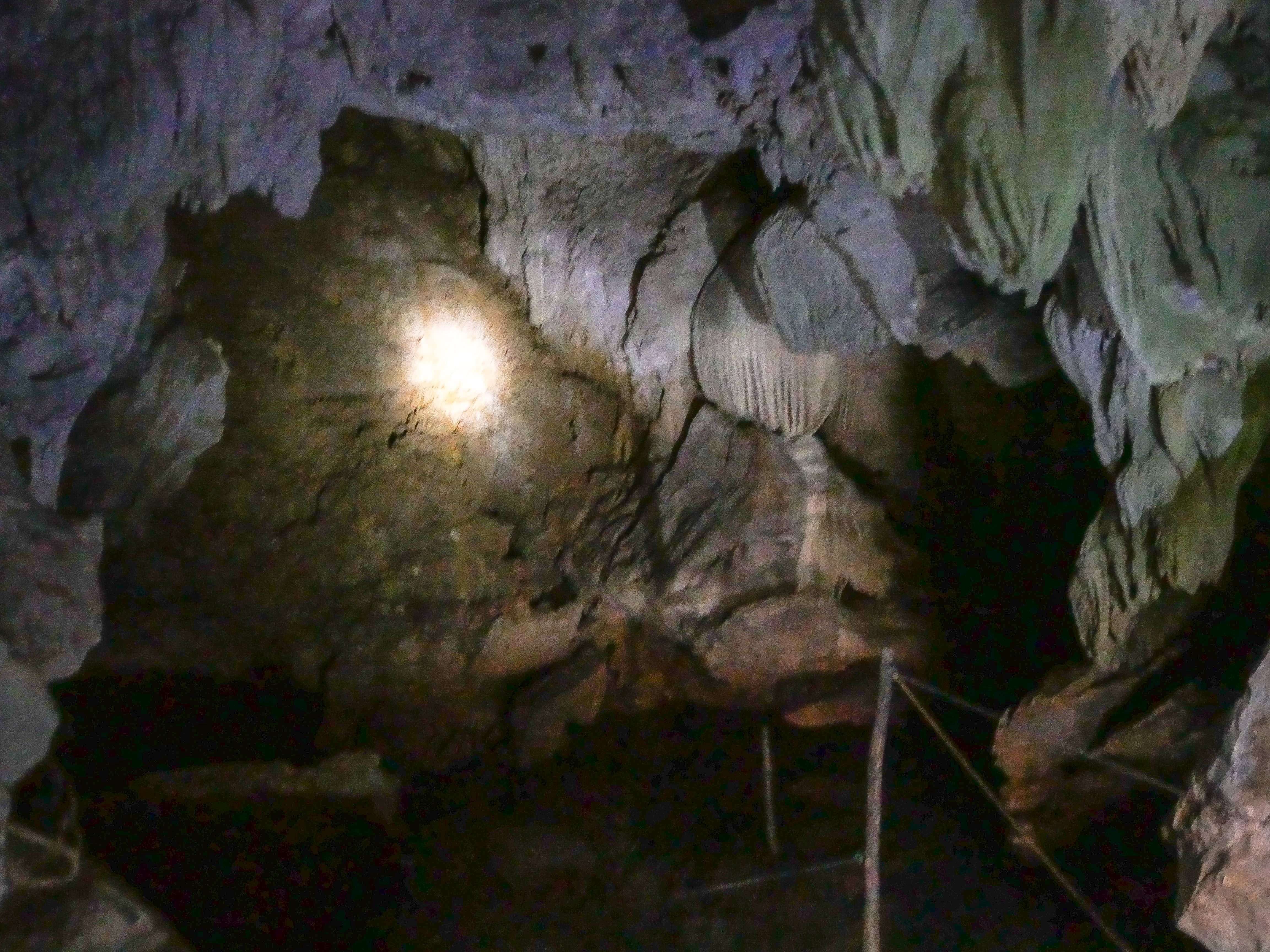 inside of the tayangban cave in siargao island